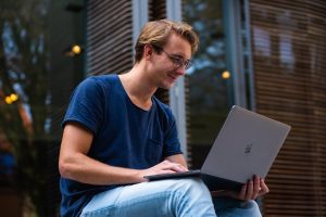 Remote Forex / Cryptocurrency Trader at Maverick Currencies